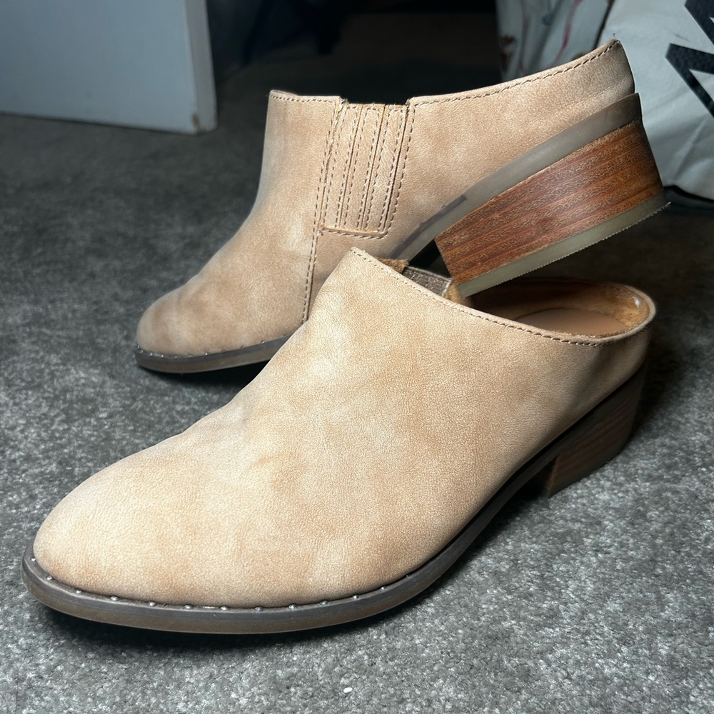 American Eagle Outfitters Tan Women's Mules